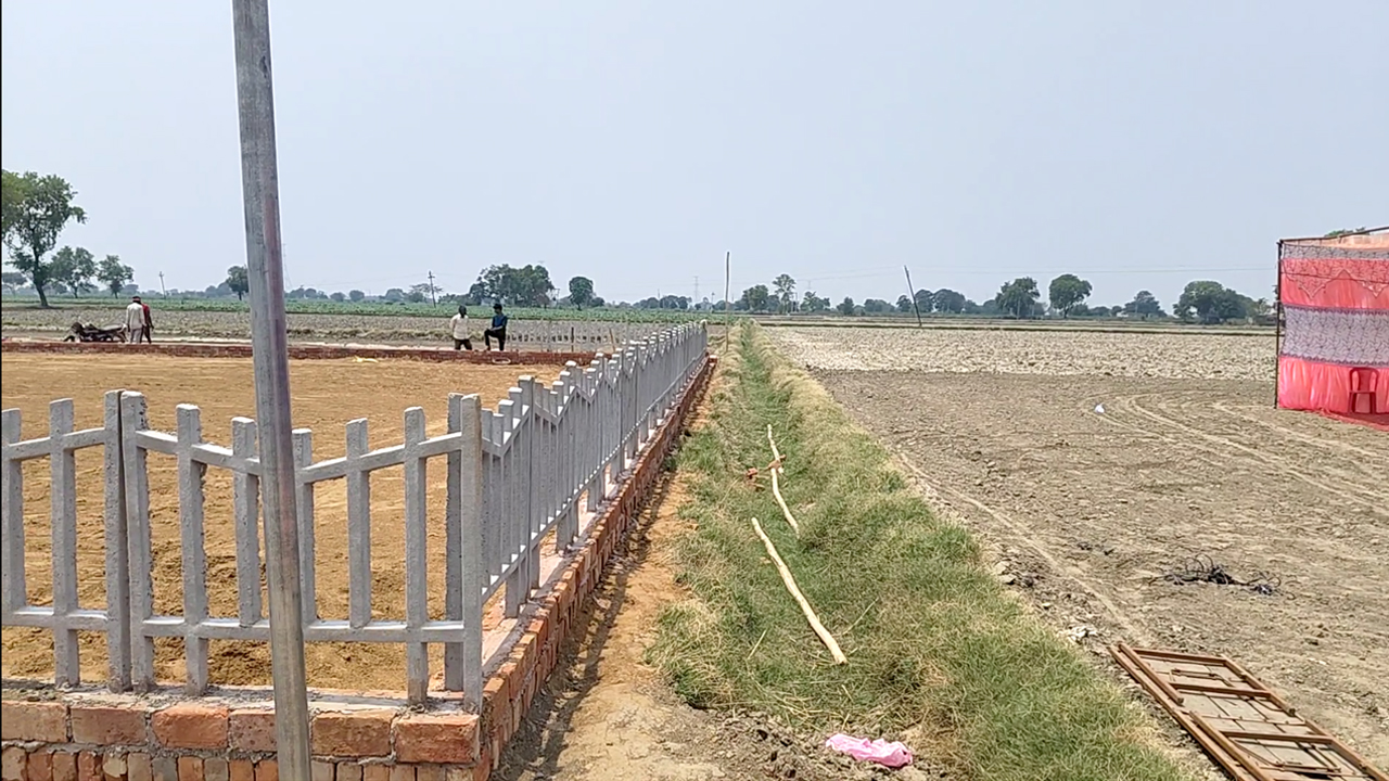 Plot Near Jewar Airport