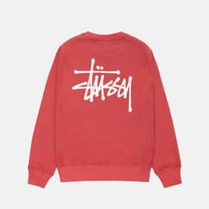 How Stüssy Continues to Shape de,s Streetwear Culture