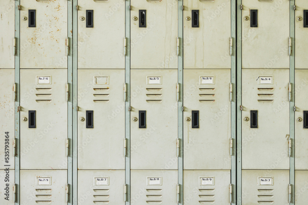 Lockers in saudi arabia