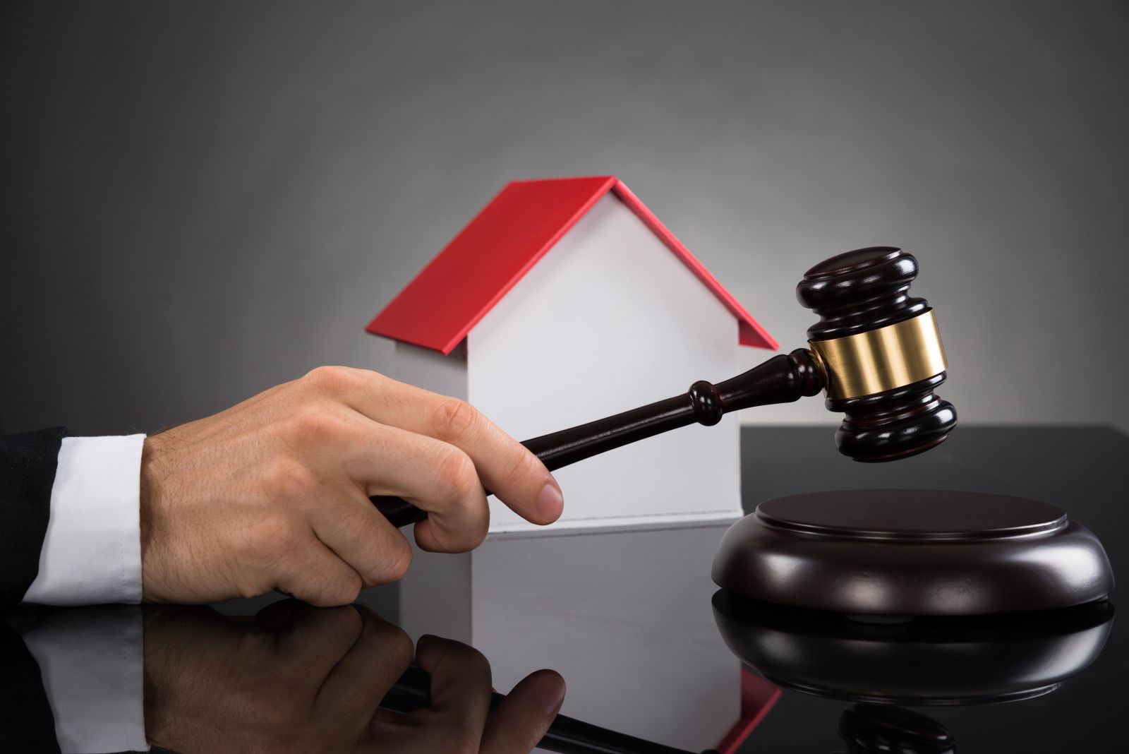 Real Estate Lawyers in Dubai