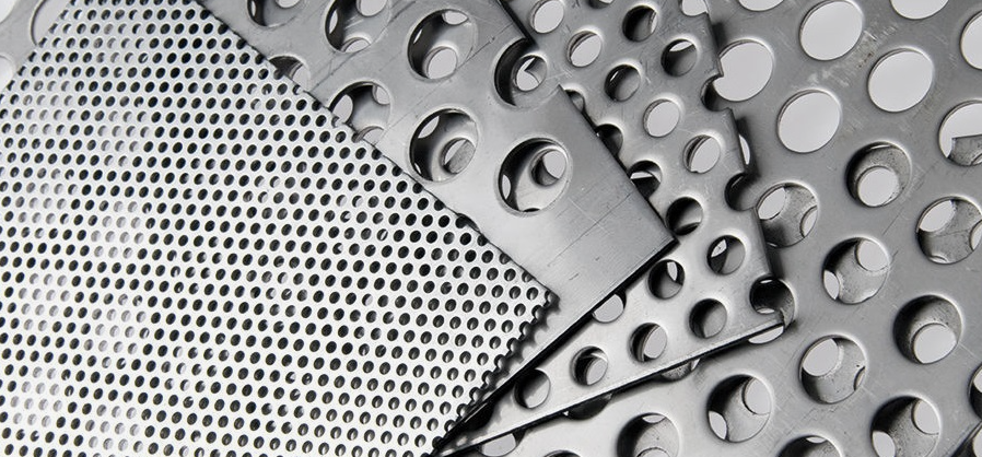 Balancing Strength and Style: The Rise of Versatile Metal Sheet Designs