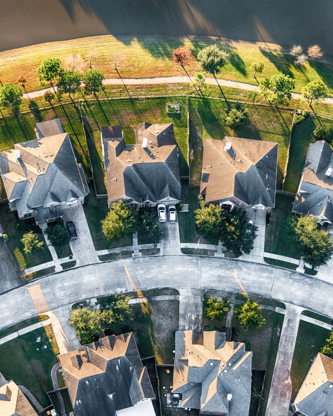 hoa landscape maintenance companies