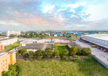 Amazon DEL 5, E-Commerce Fulfillment Centers in India, Skymettle, Grade A warehouse, Built-to-Suit, FM2 flooring, logistics park